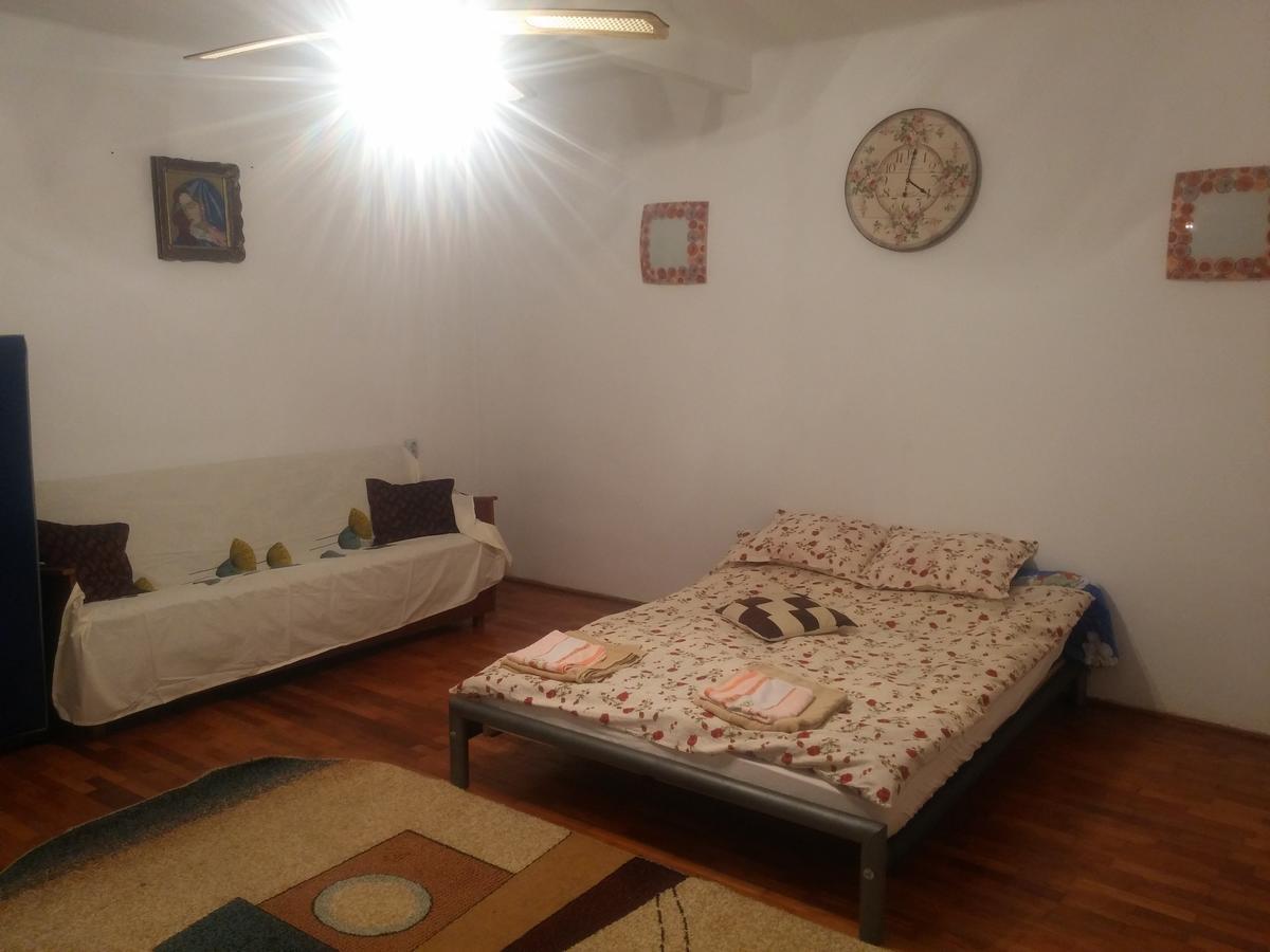 Serb Rafila Sibiu Luaran gambar