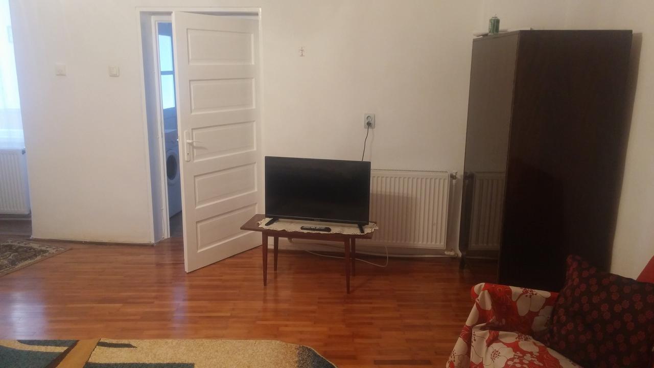 Serb Rafila Sibiu Luaran gambar